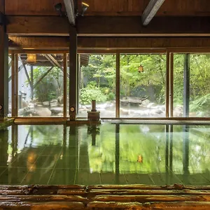 箱根强罗温泉季热水雪月花 传统日式旅馆